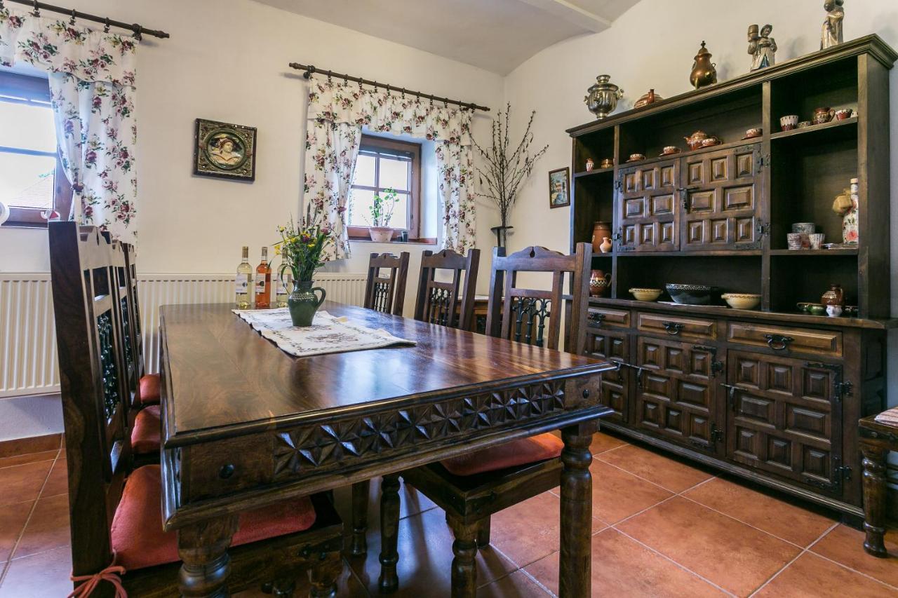 Villa Lypche Besenova Ngoại thất bức ảnh
